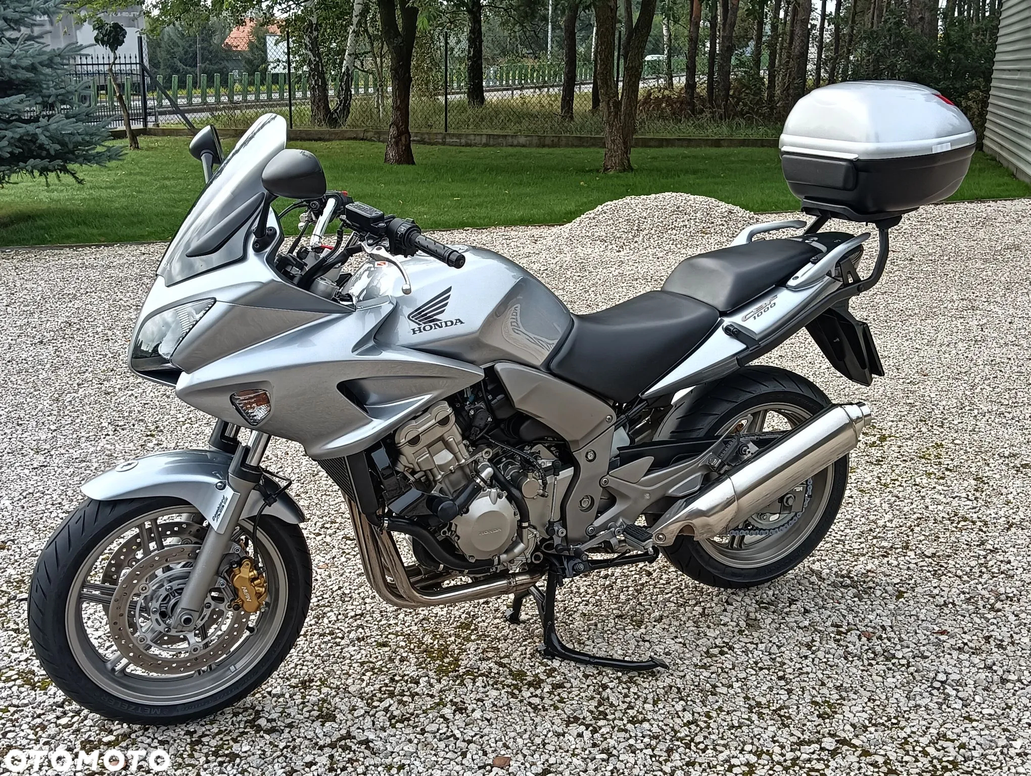 Honda CBF - 12