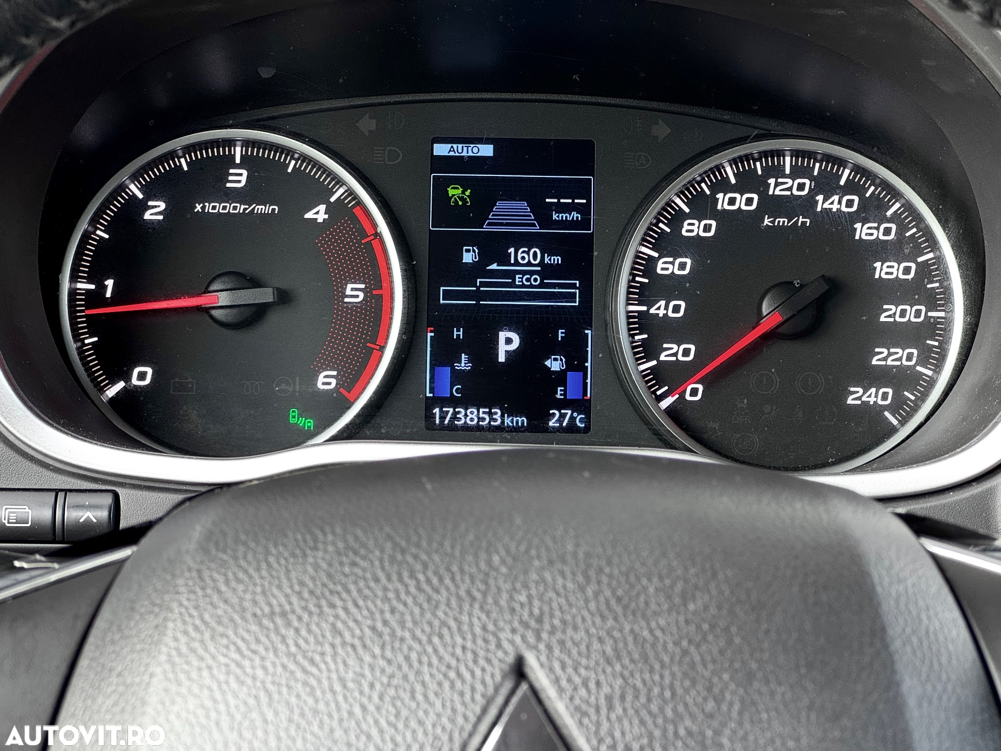 Mitsubishi Eclipse-Cross - 14