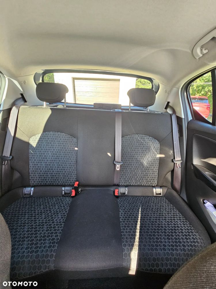 Opel Corsa 1.4 Enjoy - 11