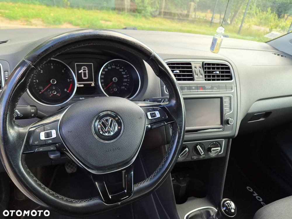 Volkswagen Polo - 15