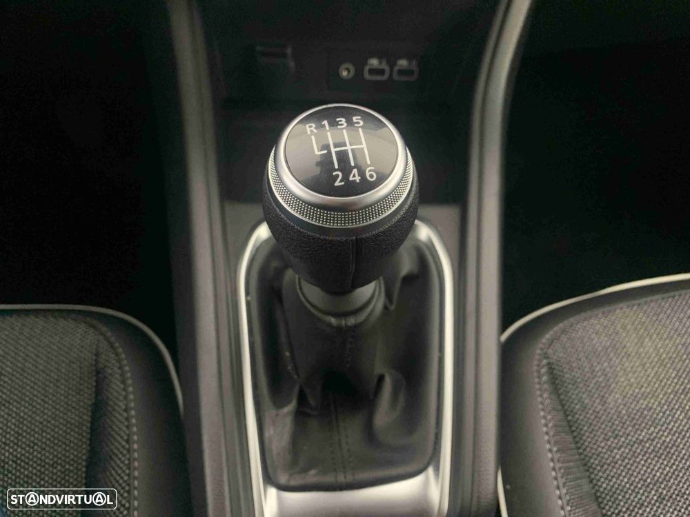 Renault Captur 1.0 TCe Techno Bi-Fuel - 10