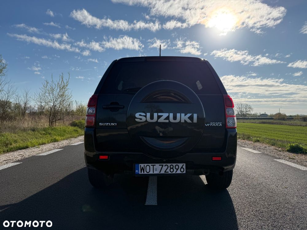 Suzuki Grand Vitara 2.4 Comfort+ - 5