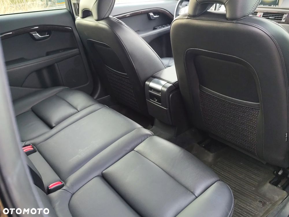 Volvo XC 70 T5 AWD Summum - 32