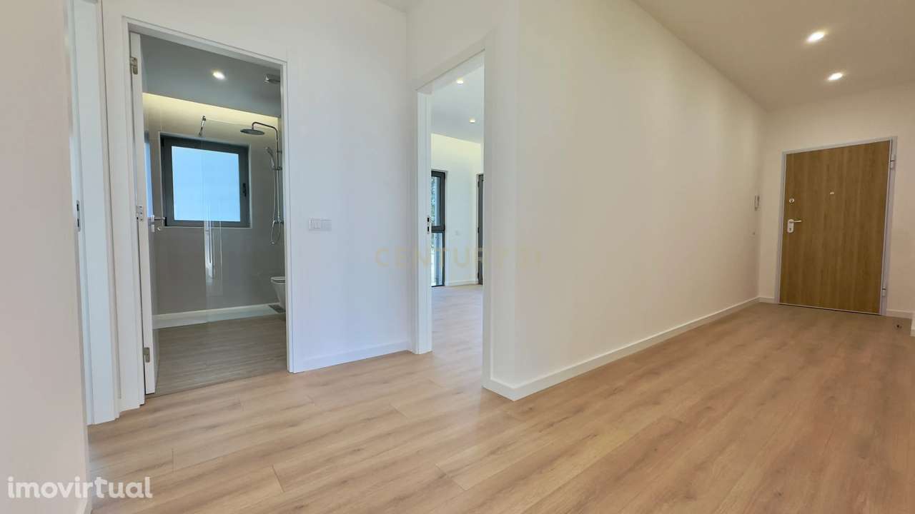 Apartamento T2 | Arrendamento Olhão | Arrecadação  | Estacionamento - Grande imagem: 4/14