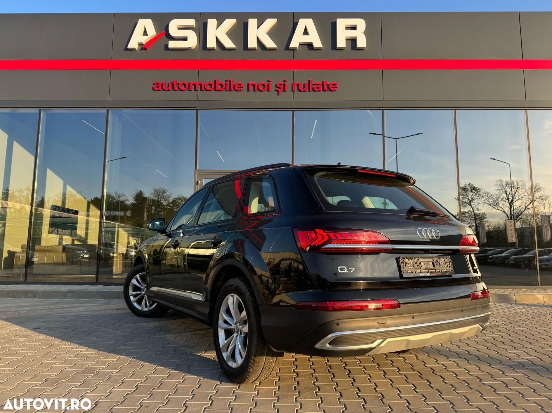 Audi Q7 55 TFSIe quattro tiptronic - 6