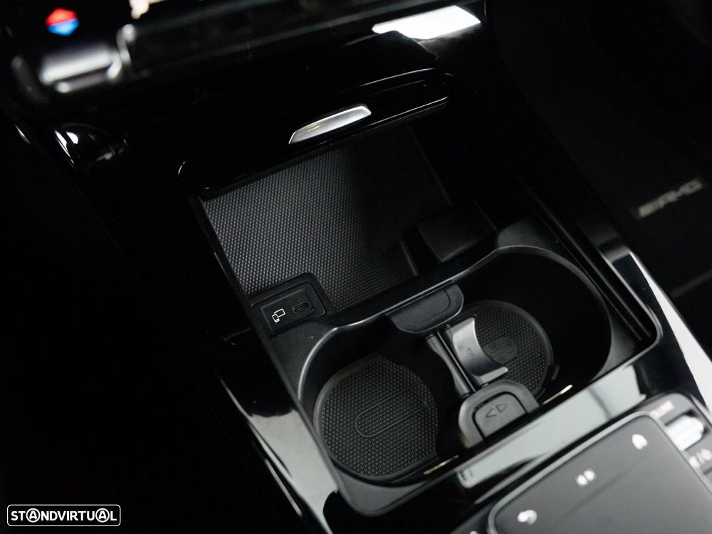 Mercedes-Benz CLA 250 e AMG Line - 23