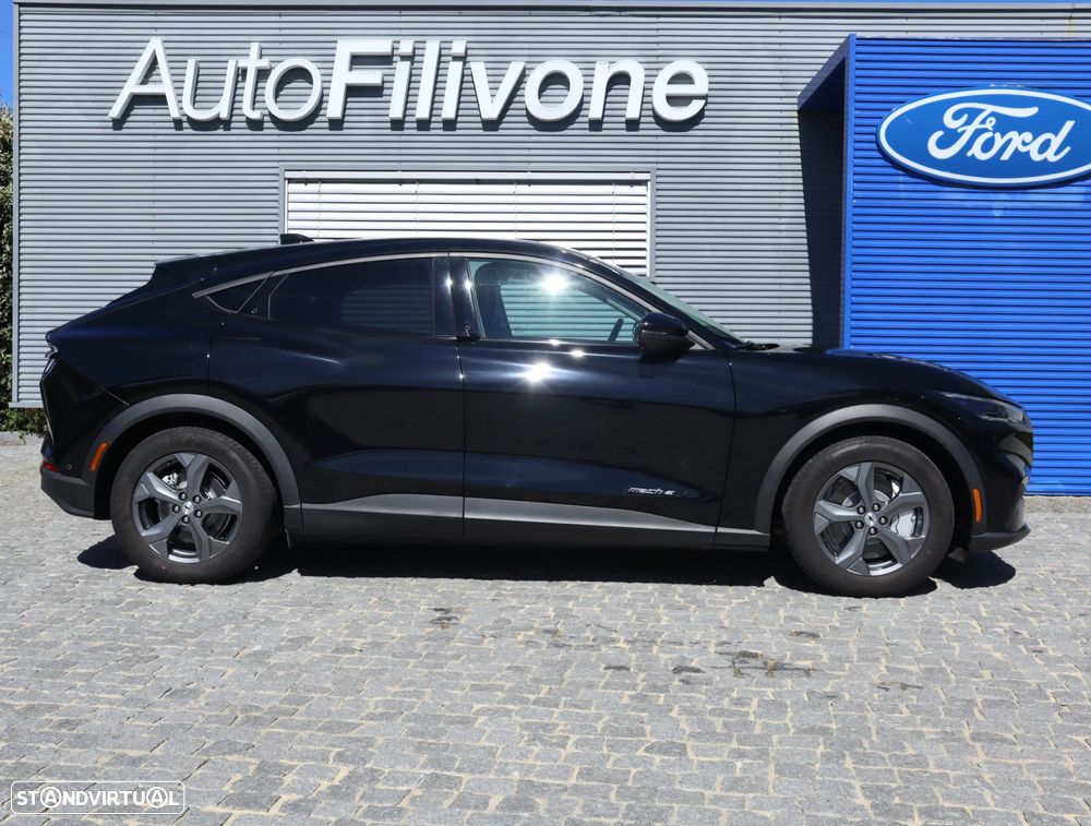 Ford Mustang Mach-E Standard - 3