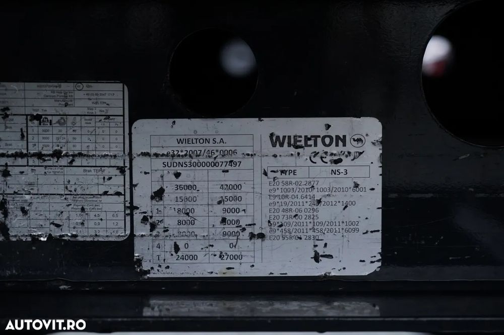 Wielton CORTINĂ / VARIOS / 2x AXE RIDICATIVE / - 26