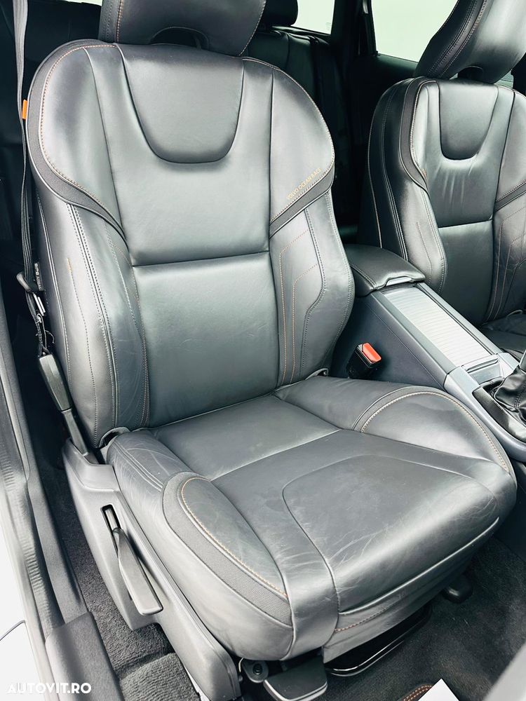 Volvo XC 60 D3 Ocean Race - 17