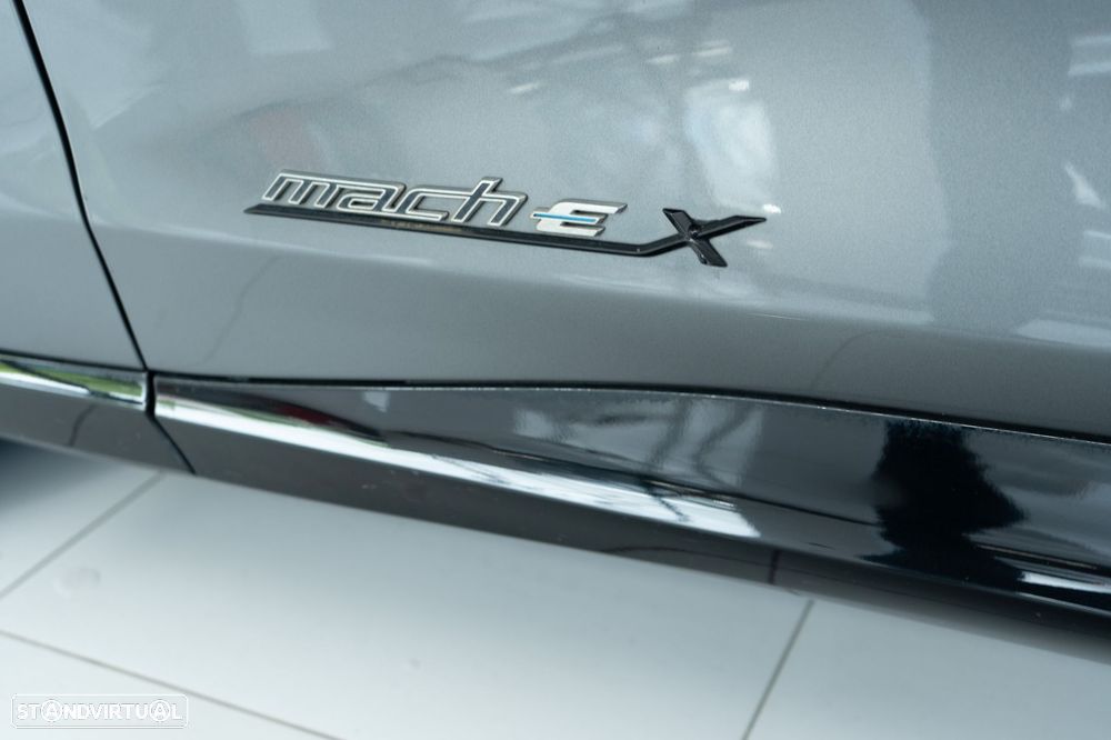 Ford Mustang Mach-E 98.7 kWh Premium - 45