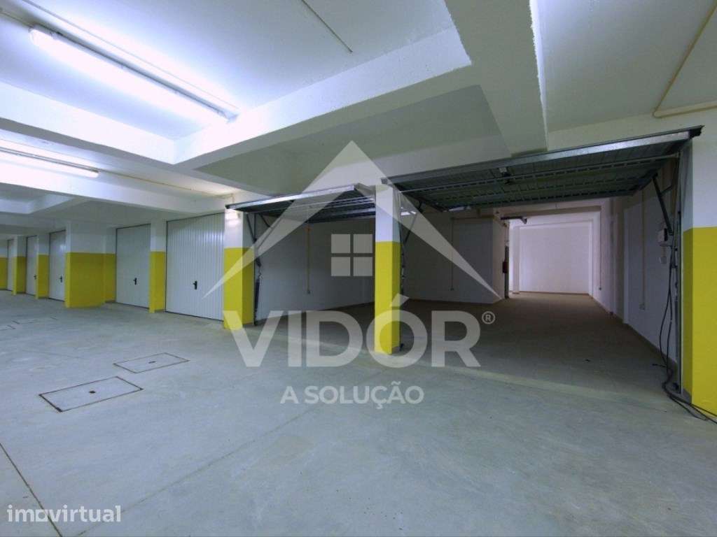 Moradia V4 Luxo - Condomínio Fechado em Faro - perto da praia - Grande imagem: 5/13