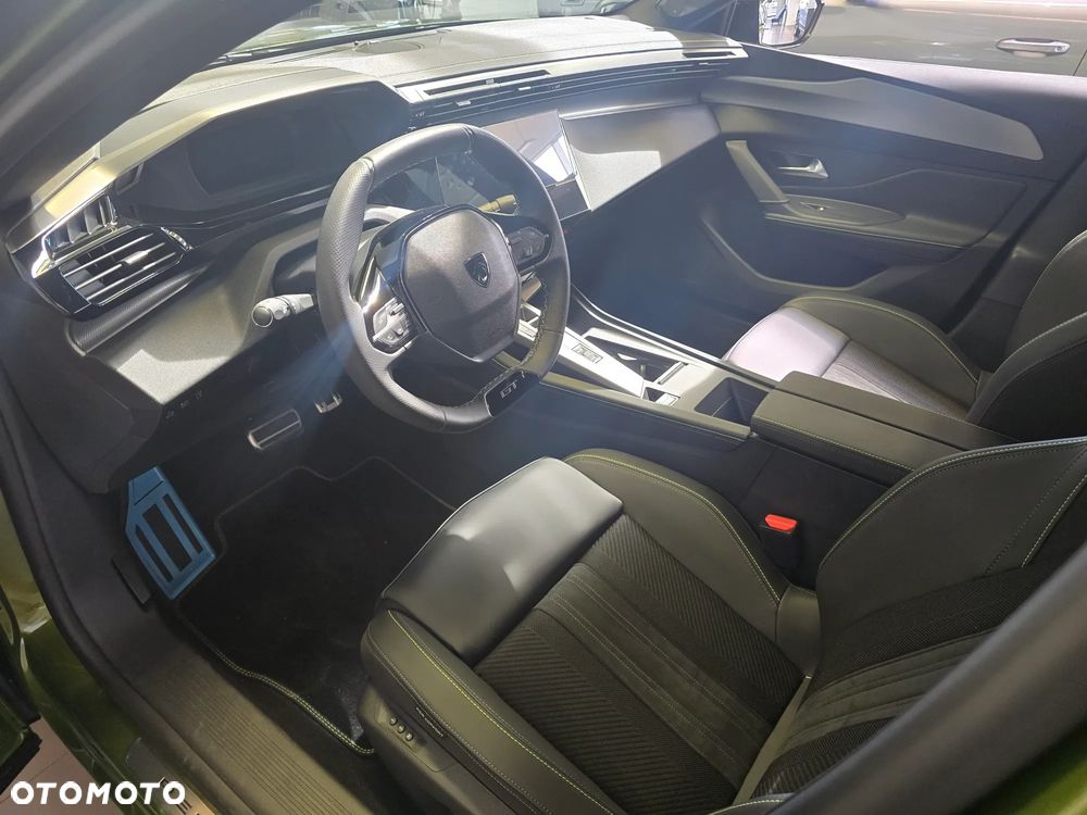 Peugeot 408 1.6 Plug-in Hybrid 240 GT Exclusive e-DCS7 - 5