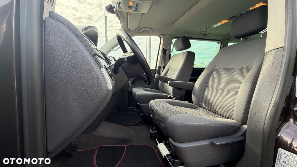Volkswagen Multivan - 9