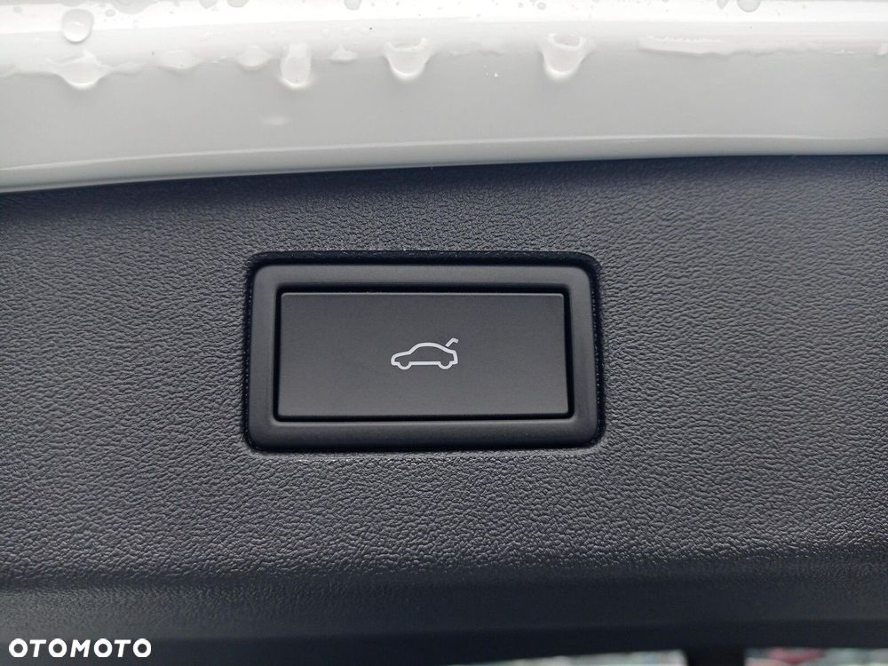 Volkswagen Tiguan - 34