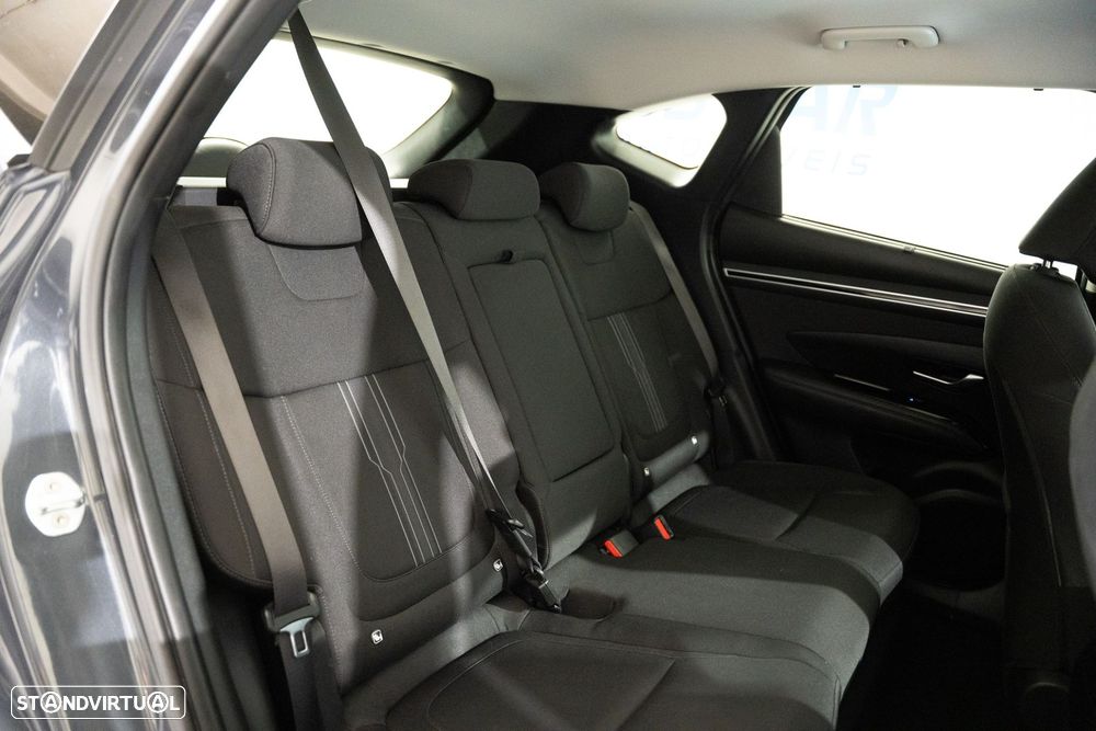 Hyundai Tucson 1.6 T-GDI PHEV Premium - 24