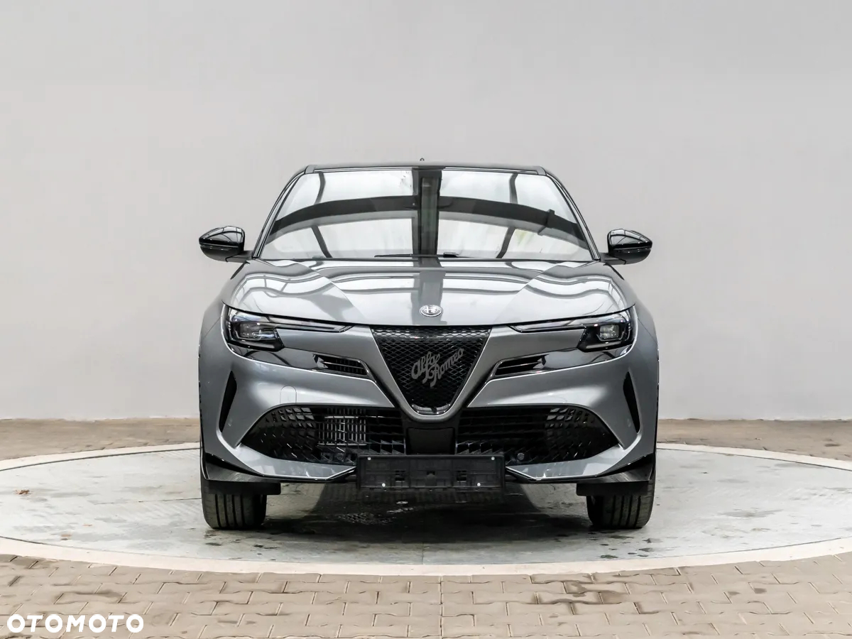 Alfa Romeo Junior 1.2 mHEV Ibrida eDCT - 8