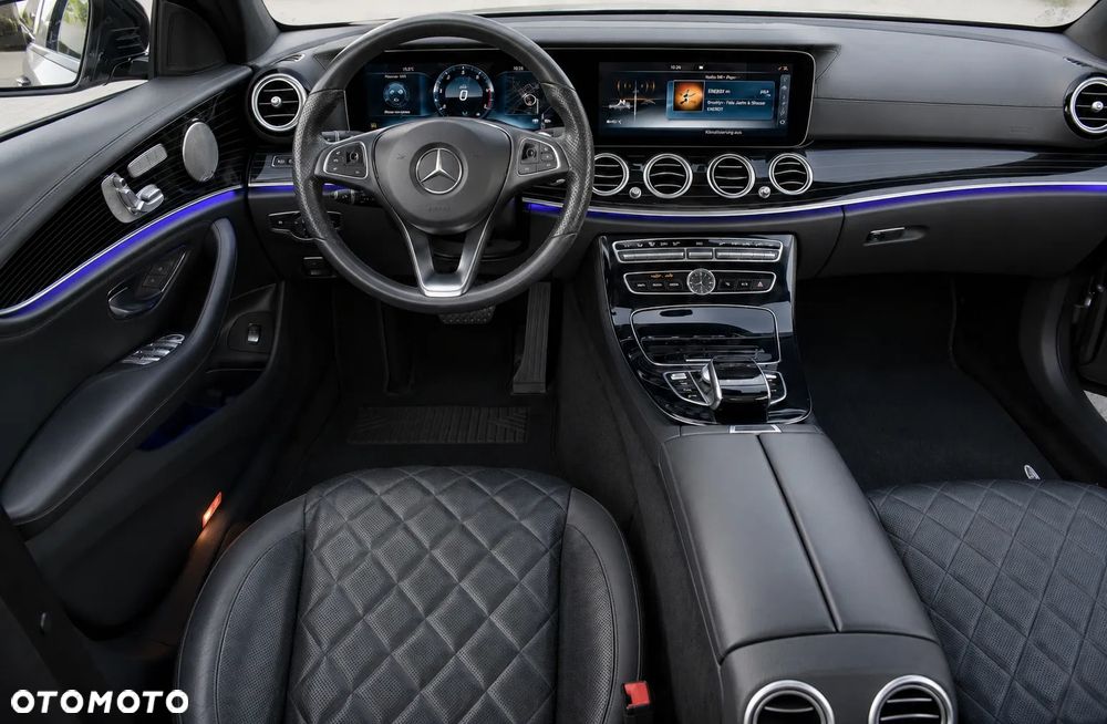 Mercedes-Benz Klasa E 350 D 4Matic 9G-TRONIC AMG Line - 9