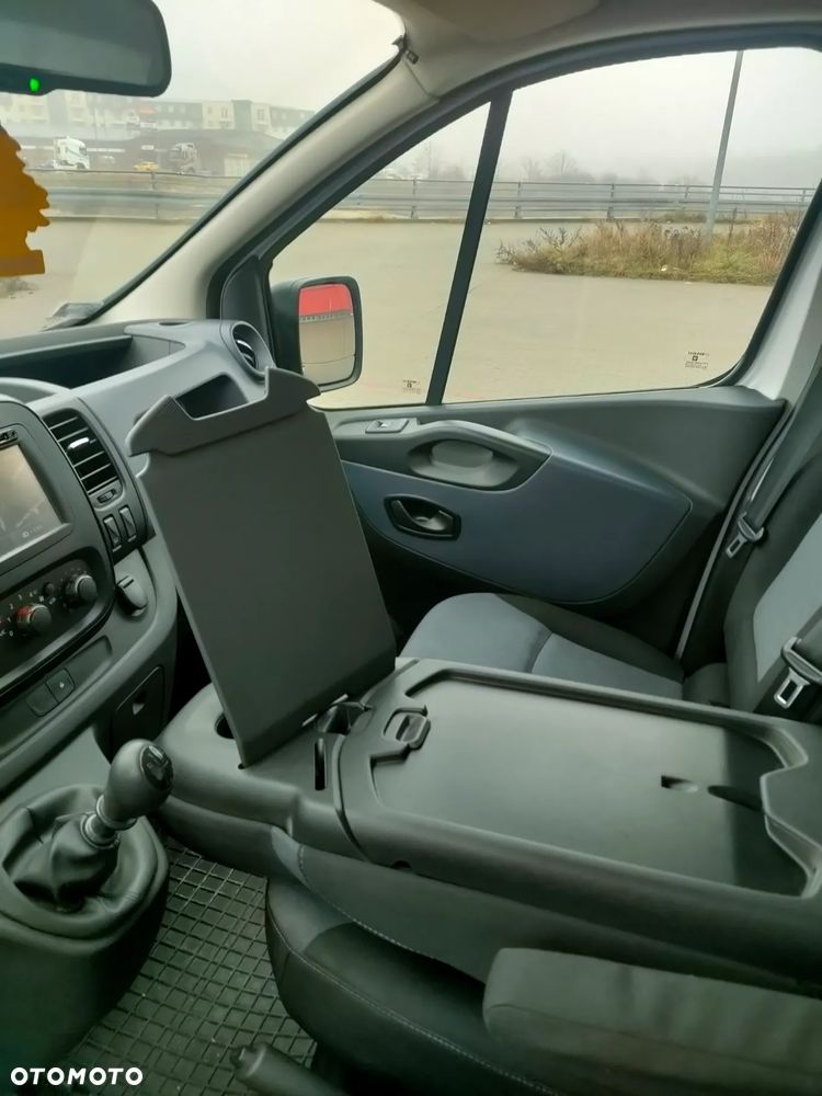 Opel VIVARO L2H1 - 16