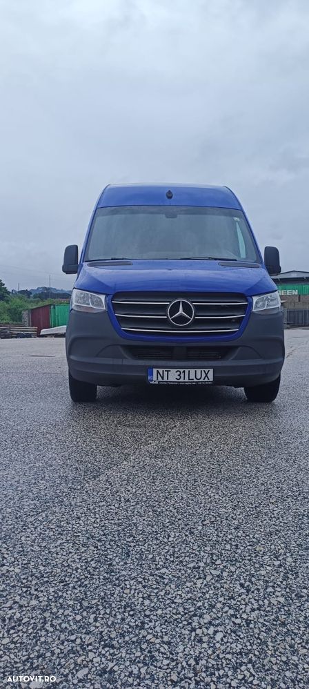 Mercedes-Benz Sprinter - 5
