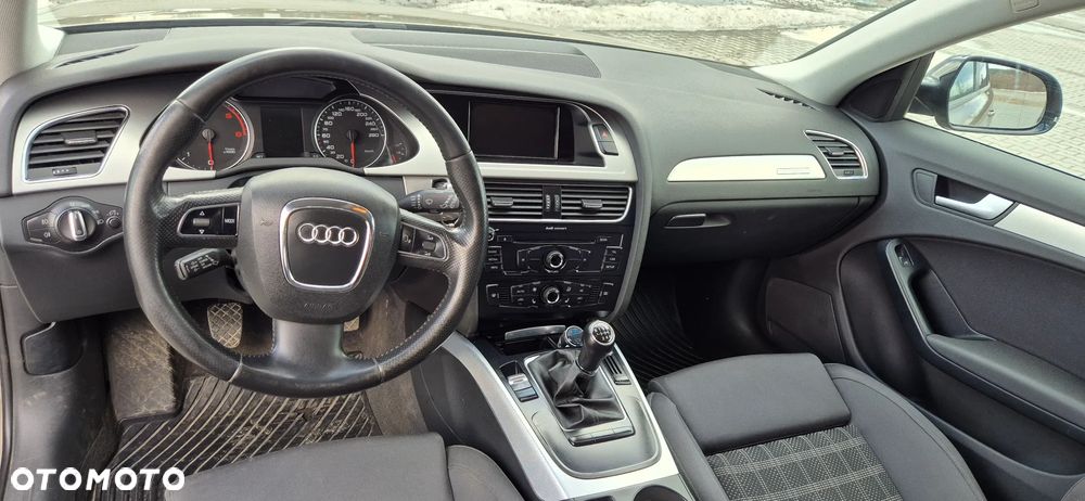 Audi A4 Avant - 5