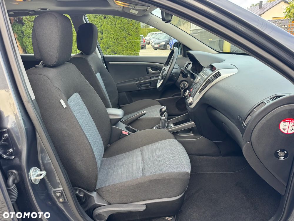 Kia Ceed 1.6 CVVT Spirit - 25