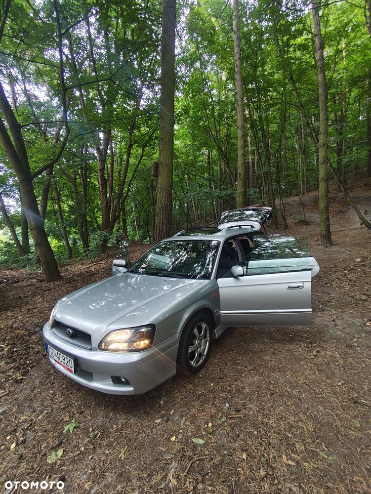 Subaru Legacy - 1