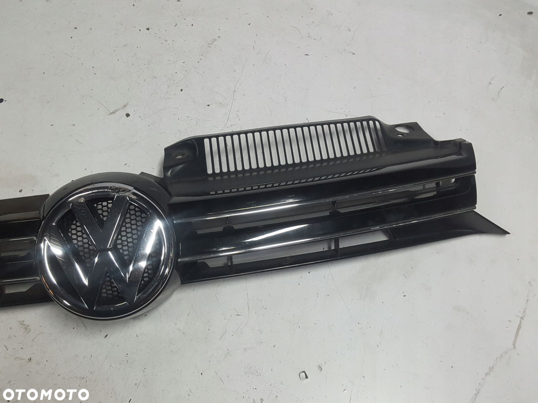 VW GOLF 6 VI 08-13r HB ATRAPA GRILL 5K0853563 - 4