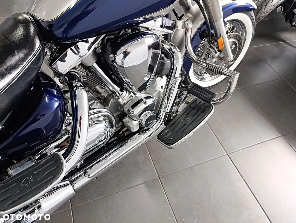 Yamaha Road Star - 17