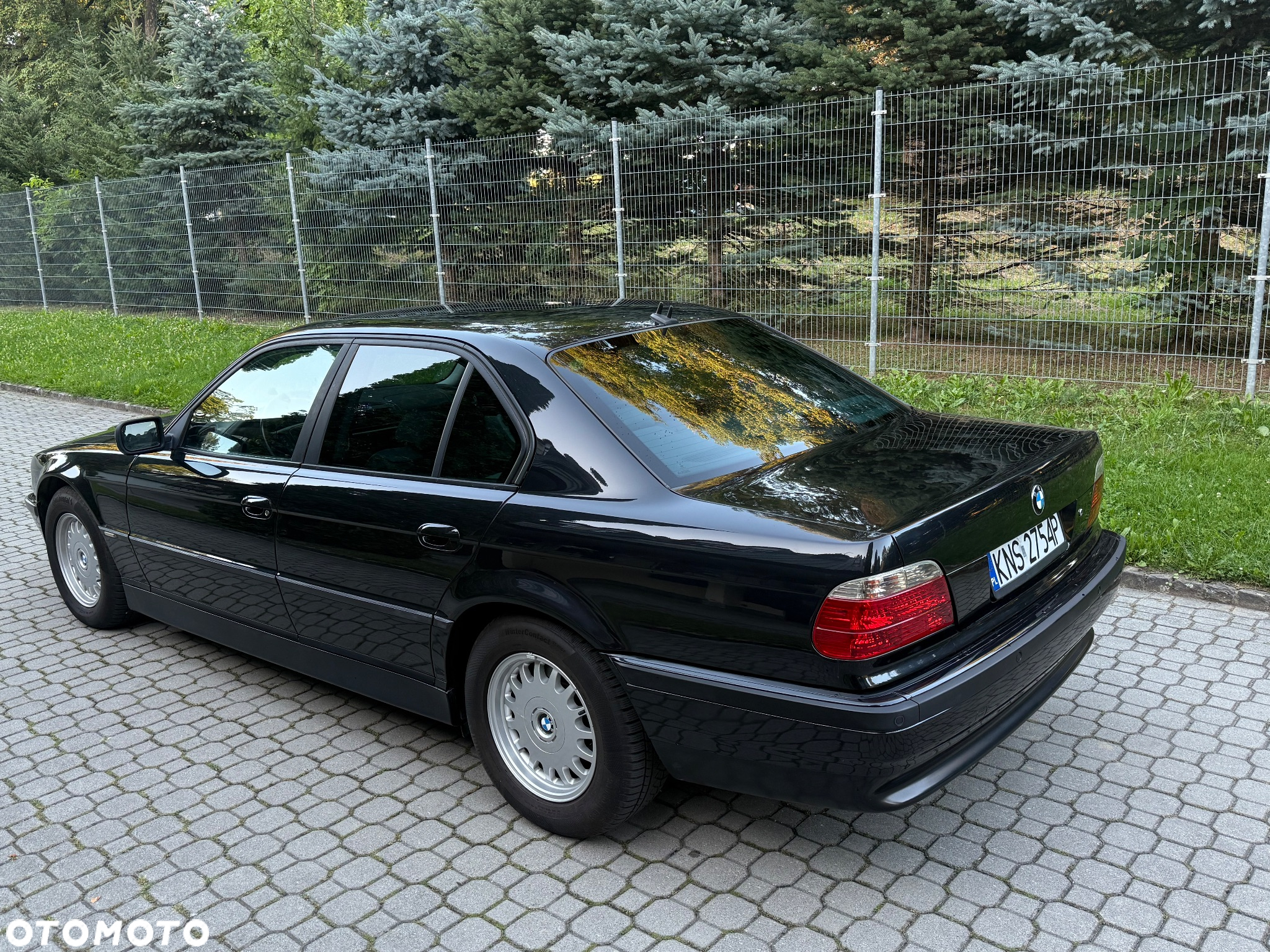 BMW Seria 7 750i - 35