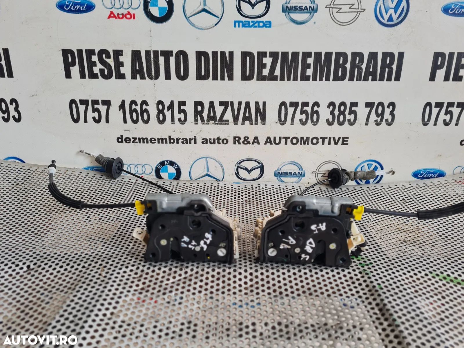 Broasca Blocator Incuietoare Usa Fata Spate Audi A4 B8 A5 2.0 Tdi Euro 5 Motor CJC Cutie Automata N - 1