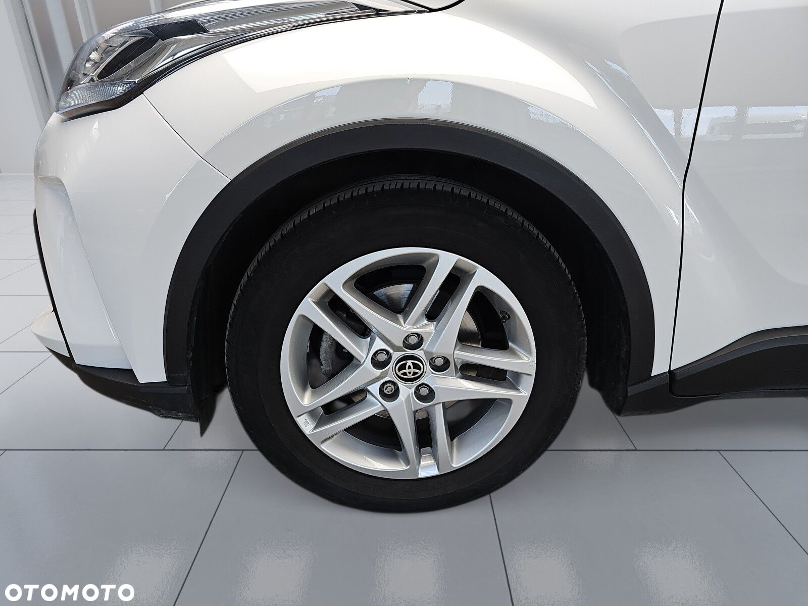 Toyota C-HR 1.8 Hybrid GPF Comfort - 27