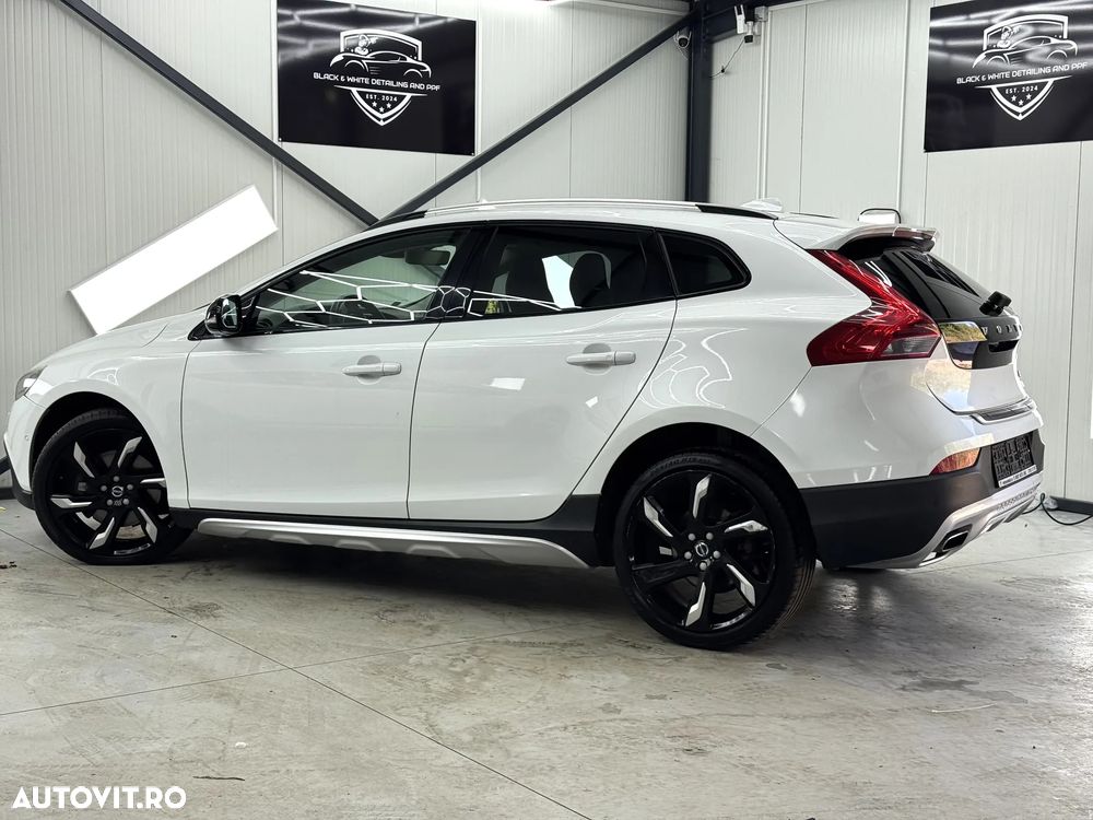 Volvo V40 D3 Ocean Race - 13