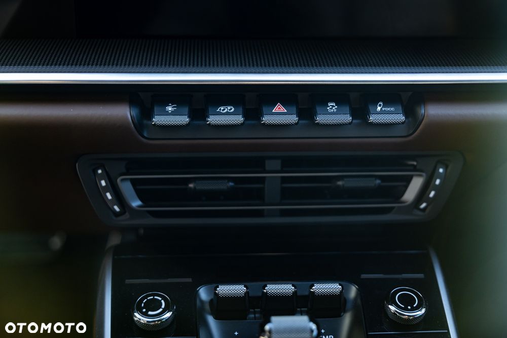 Porsche 911 Turbo S - 40