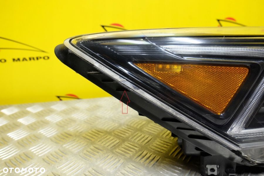 KIA CADENZA 2016- REFLEKTOR LAMPA PRZÓD ZWYKŁA SOCZEWKOWA Z LED PRAWA USA - 4