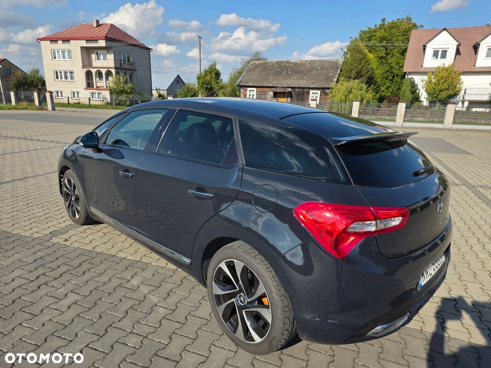Citroën DS5 2.0 HDi SoChic - 8