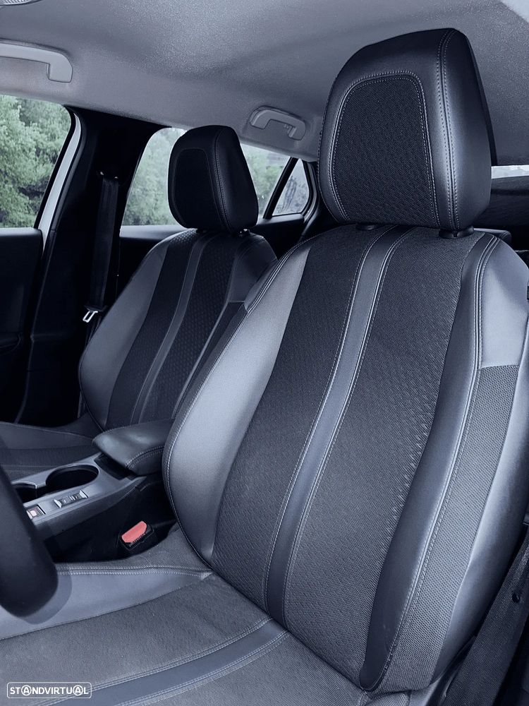 Peugeot e-2008 Allure Pack - 11