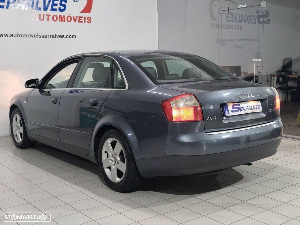 Audi A4 1.9 TDI m5 Sport - 5