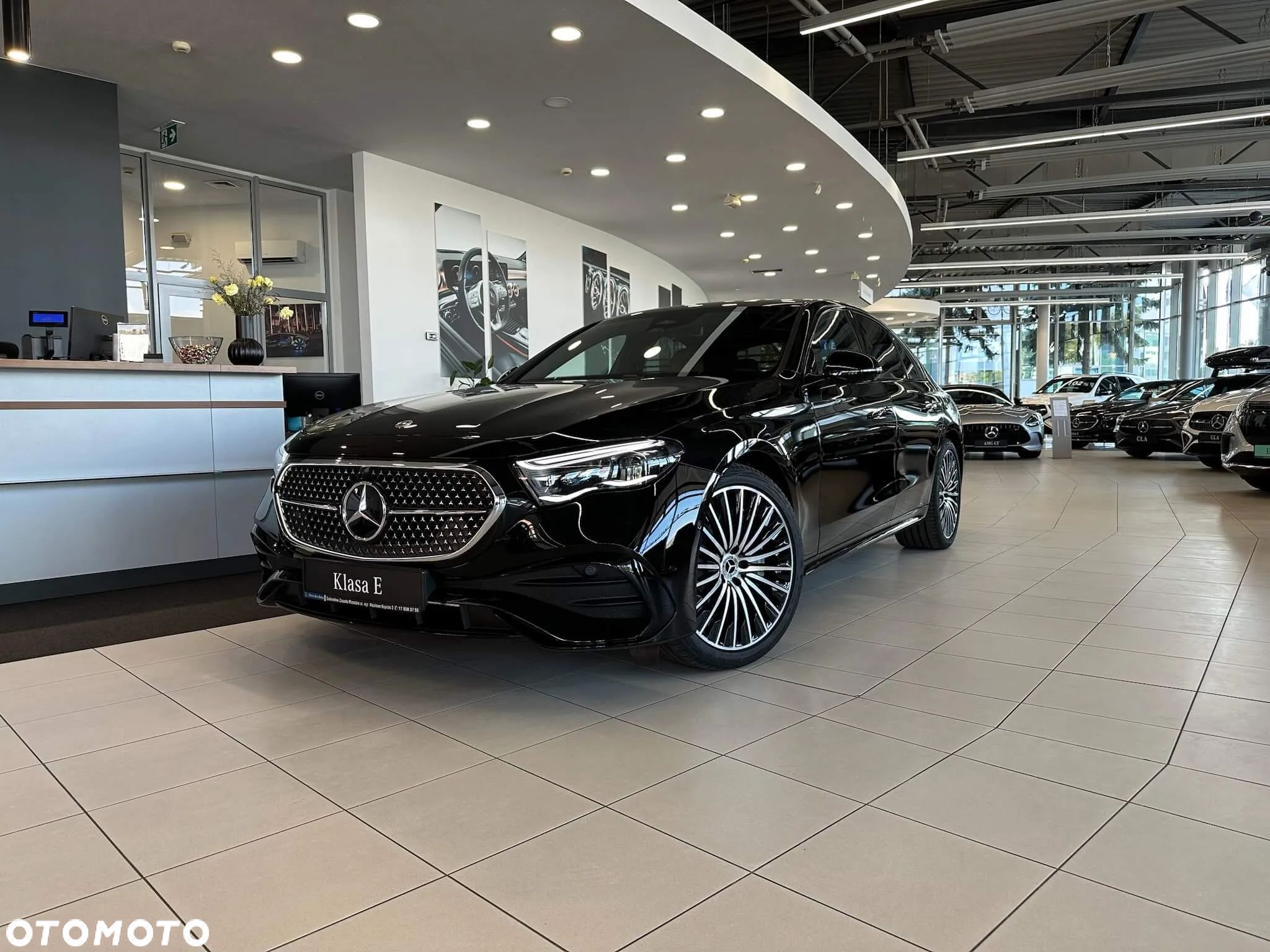 Mercedes-Benz Klasa E 200 AMG - 1