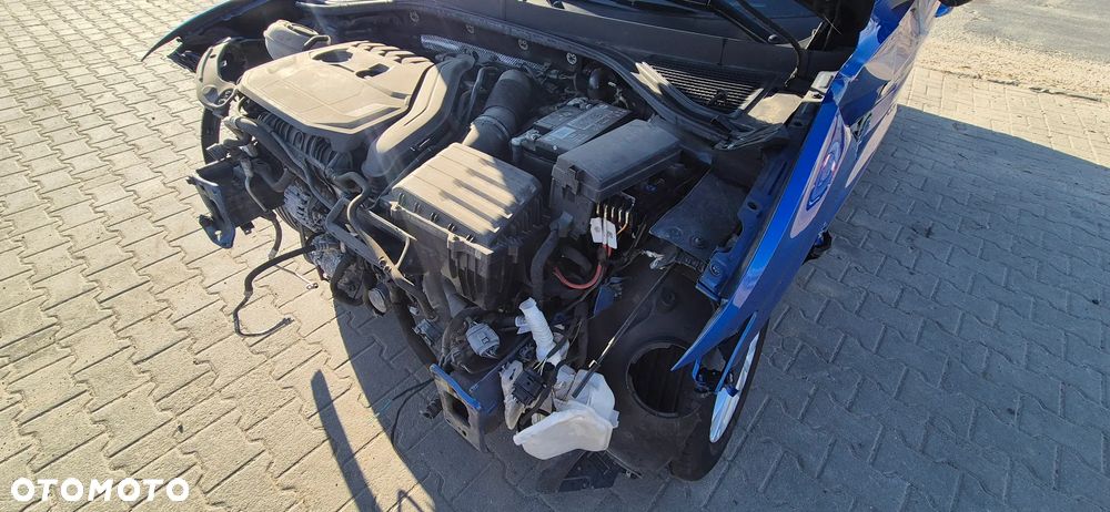 Volkswagen T-Roc - 18