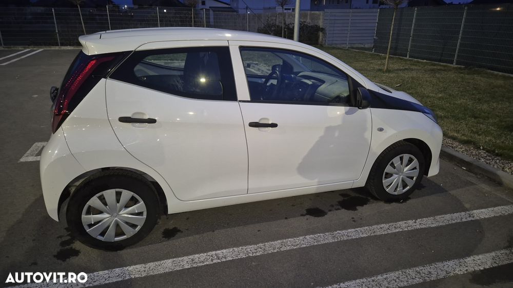 Toyota Aygo 1.0 VVY-I 5 usi X - 12