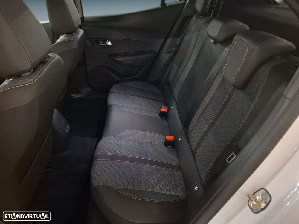 Peugeot 2008 1.2 PureTech Allure - 13