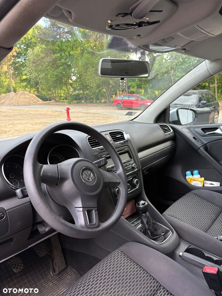 Volkswagen Golf 1.6 TDI BlueMot Comfortline - 11