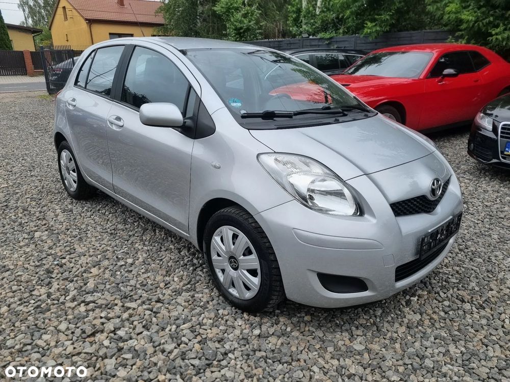 Toyota Yaris 1.33 Sol - 3