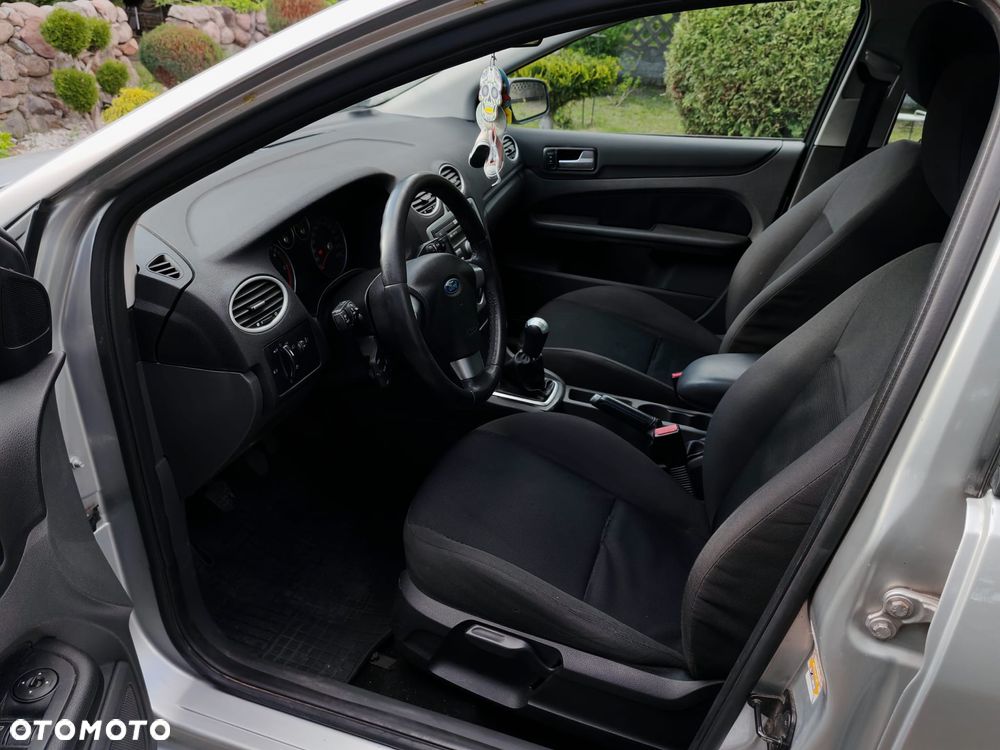 Ford Focus - 9
