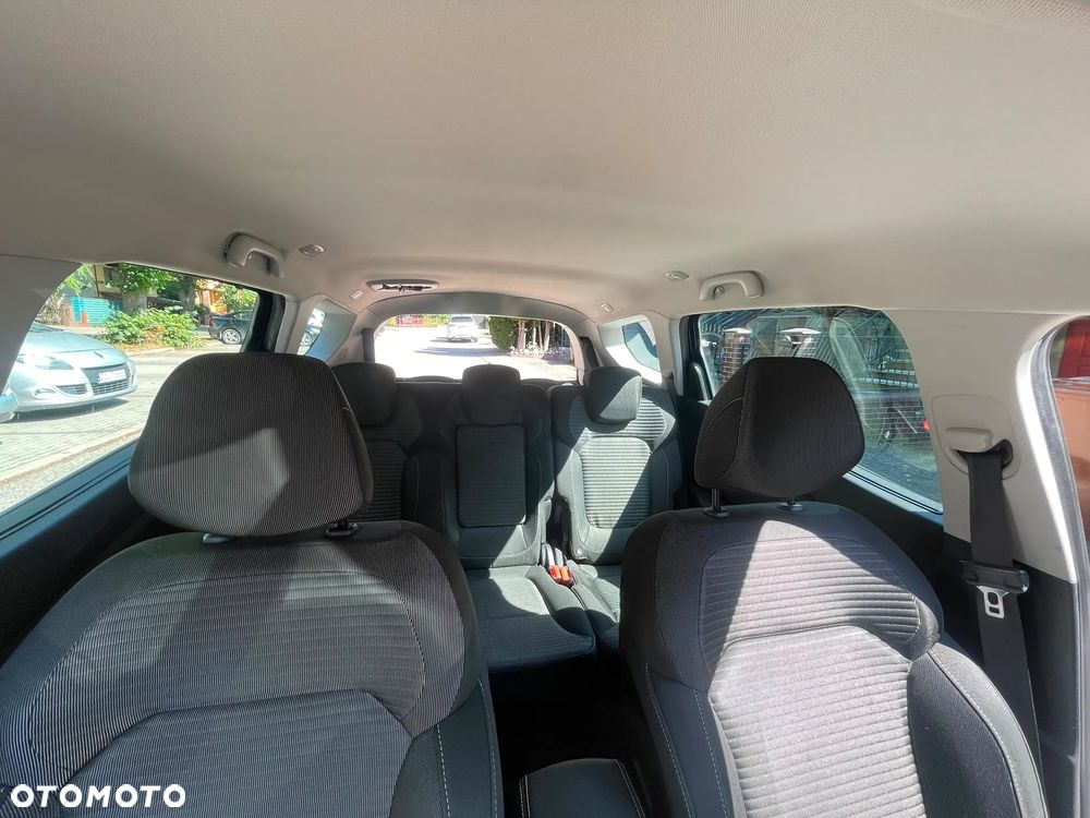 Renault Grand Scenic ENERGY TCe 140 LIMITED - 18