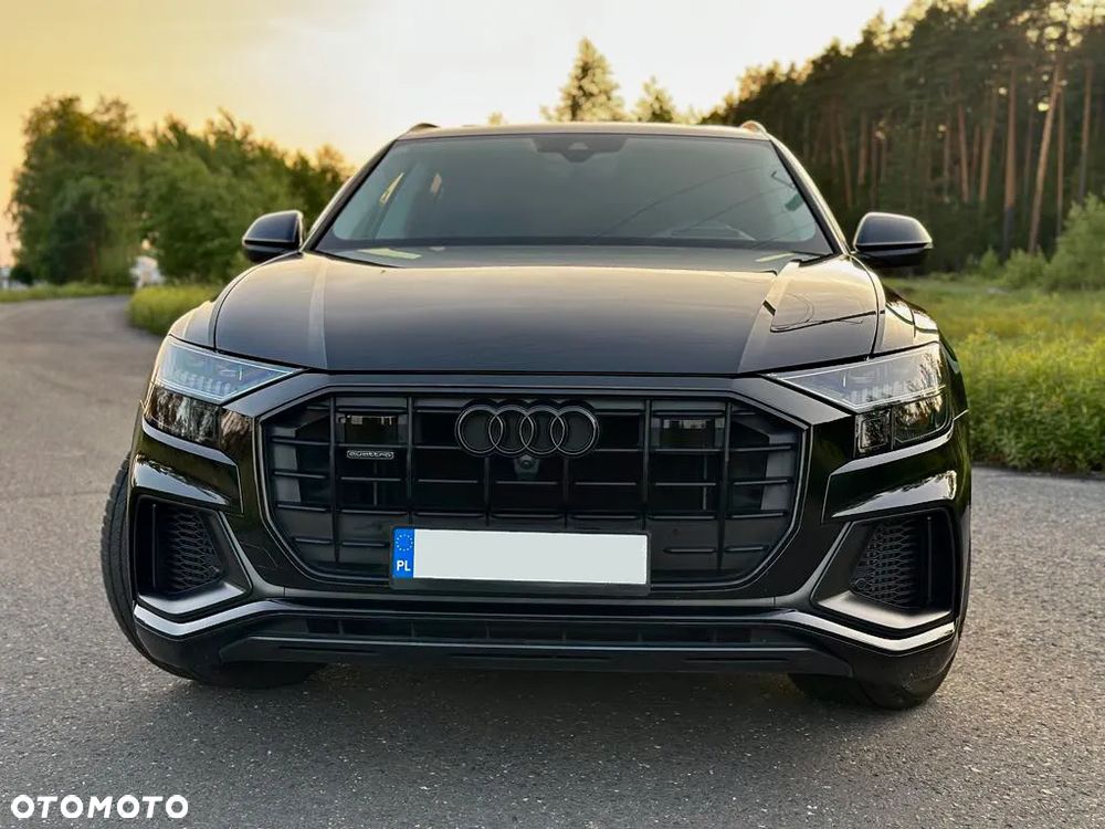 Audi Q8 - 21