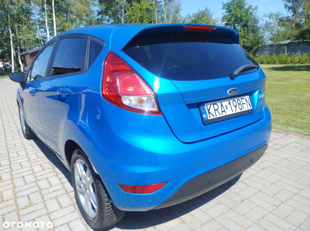 Ford Fiesta 1.25 Celebration - 9