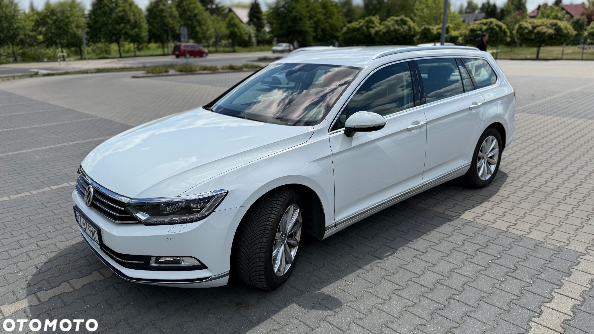 Volkswagen Passat 1.8 TSI BMT Highline DSG - 1