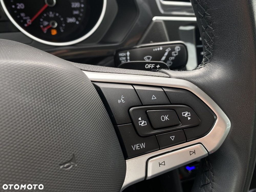 Volkswagen Tiguan 2.0 TSI 4Mot Life DSG - 17