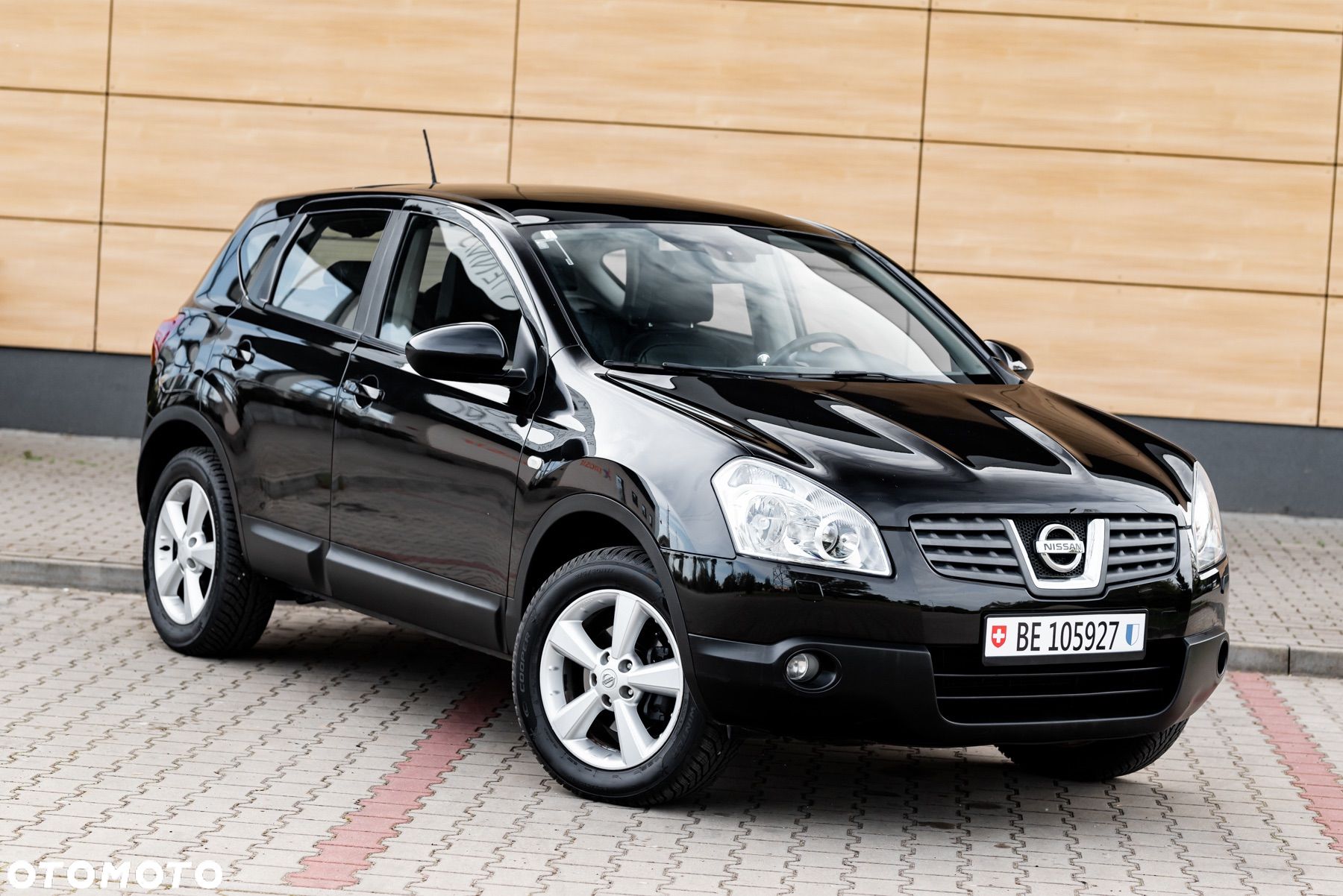 Nissan Qashqai 2.0 4x4 Tekna Premium - 1